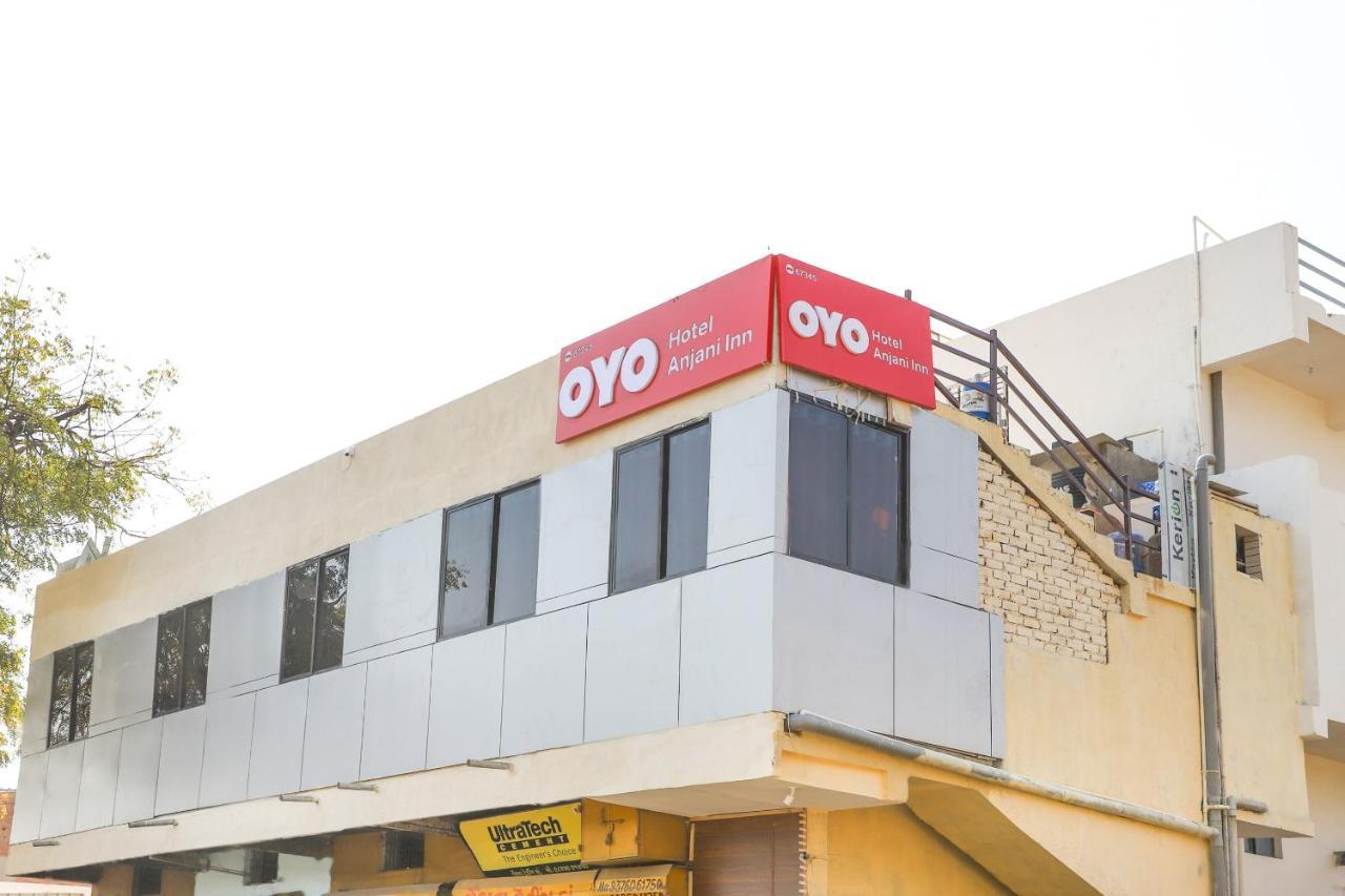 Oyo 67345 Hotel Anjani Inn Naroda Exterior foto